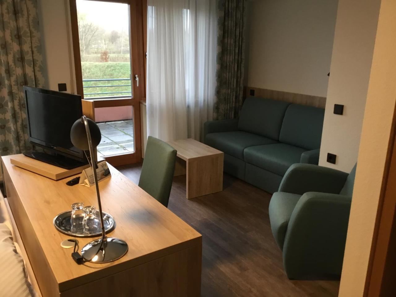 Landgasthof Kinzigstrand Biberach bei Offenburg エクステリア 写真